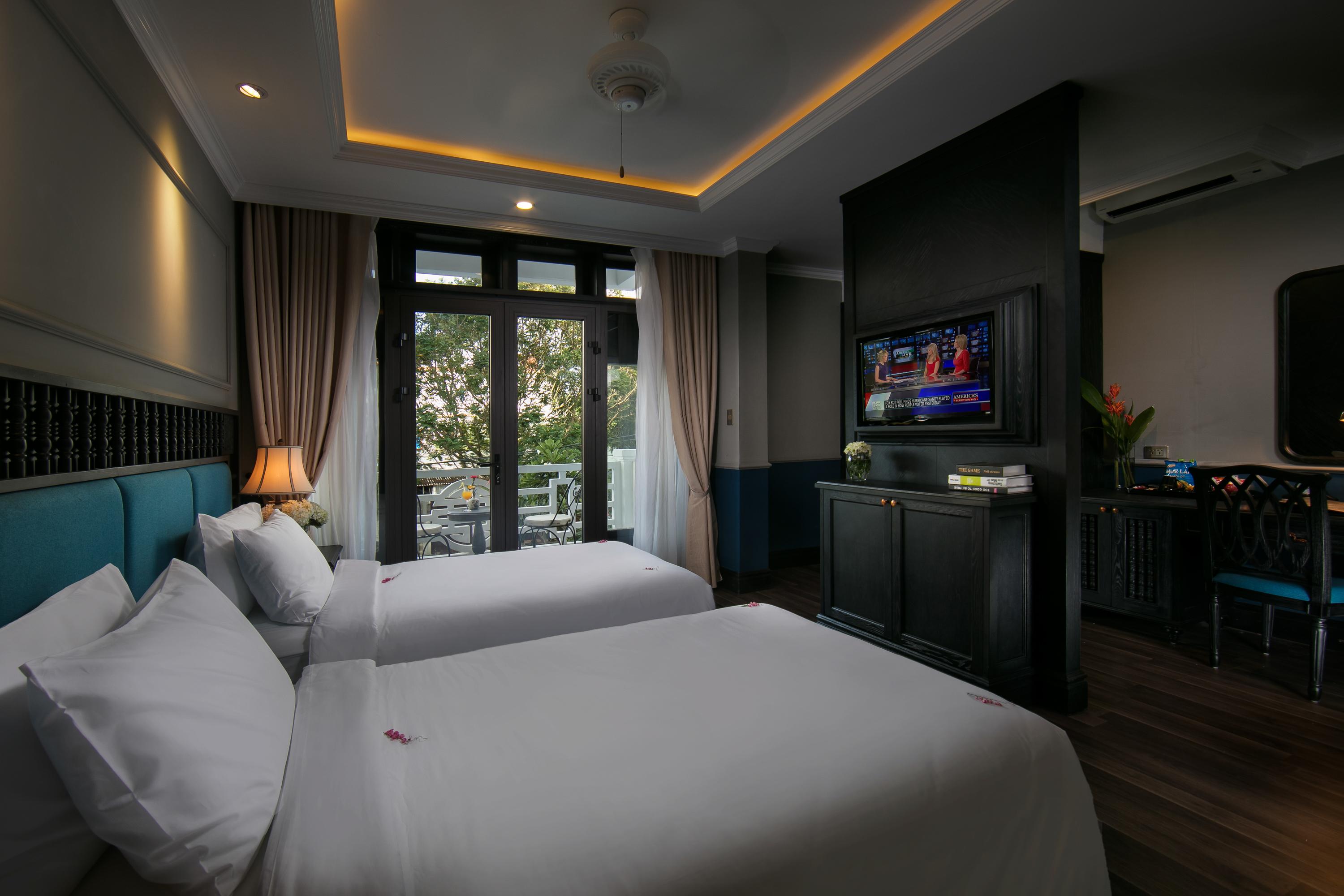Khách sạn Và Golden 4*