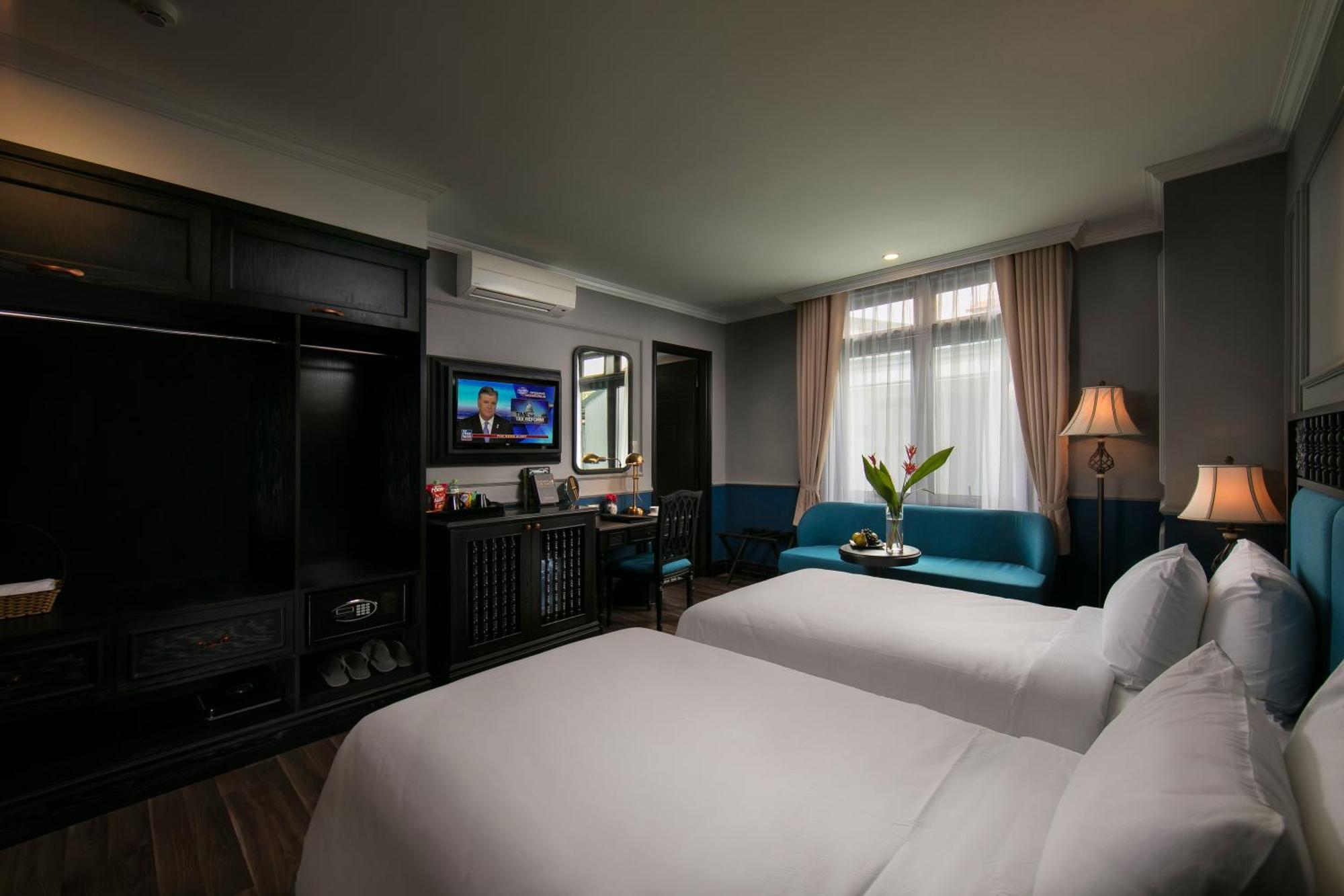 Khách sạn Và Golden 4*