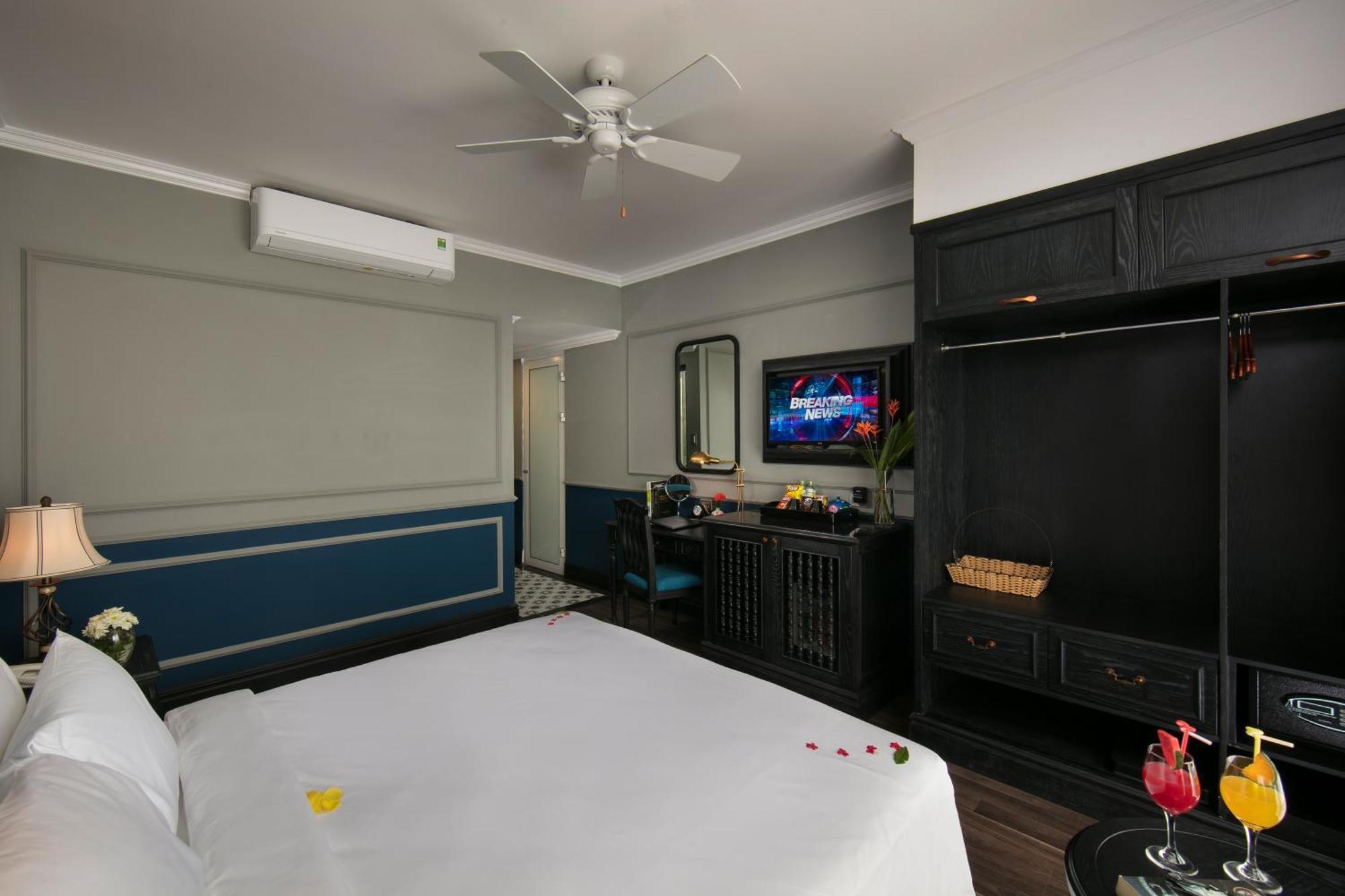 Và Golden Khách sạn 4*